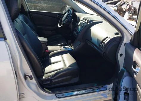 2010 Nissan Altima 2.5 S из США, поврежденный, VIN 1N4AL2AP9AN532537